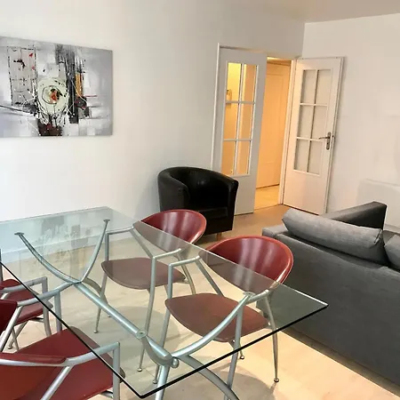 Beau T2 Parc Proce Apartment